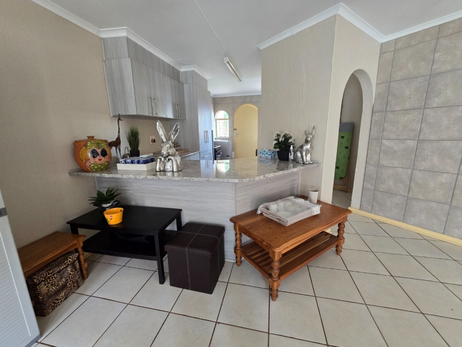 2 Bedroom Property for Sale in Heuwelsig Free State